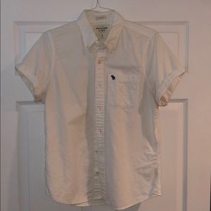 Abercrombie & Fitch men’s short sleeve button down